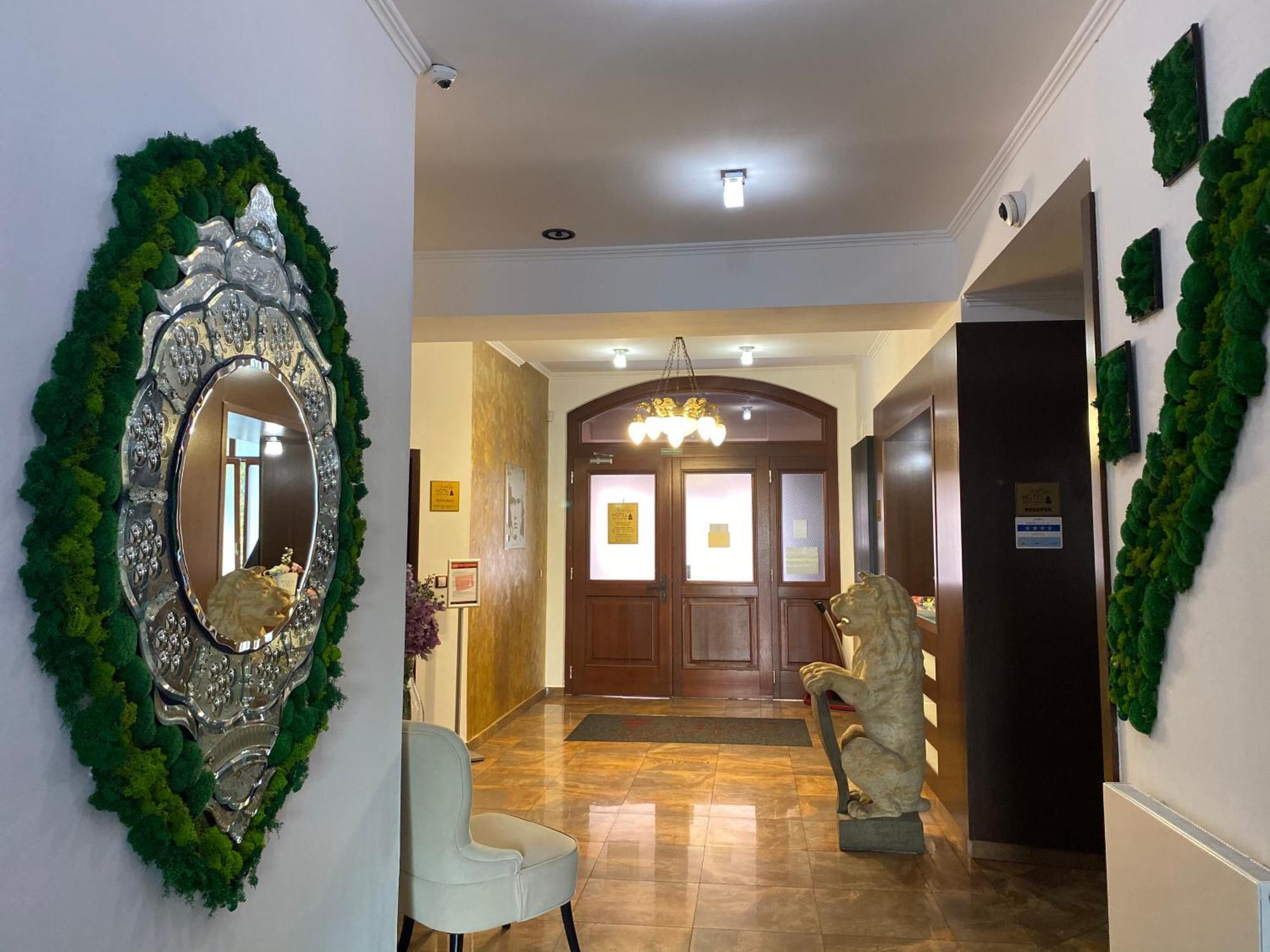 Wellness Hotel Beethoven Chomutov Exterior photo